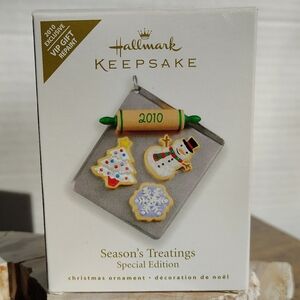 Hallmark Keepsake Ornament Season's Treatings Special Edition 2010